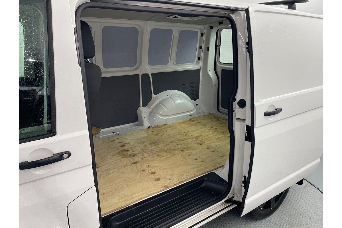 2023 Volkswagen Transporter TDI450 T6.1 SWB