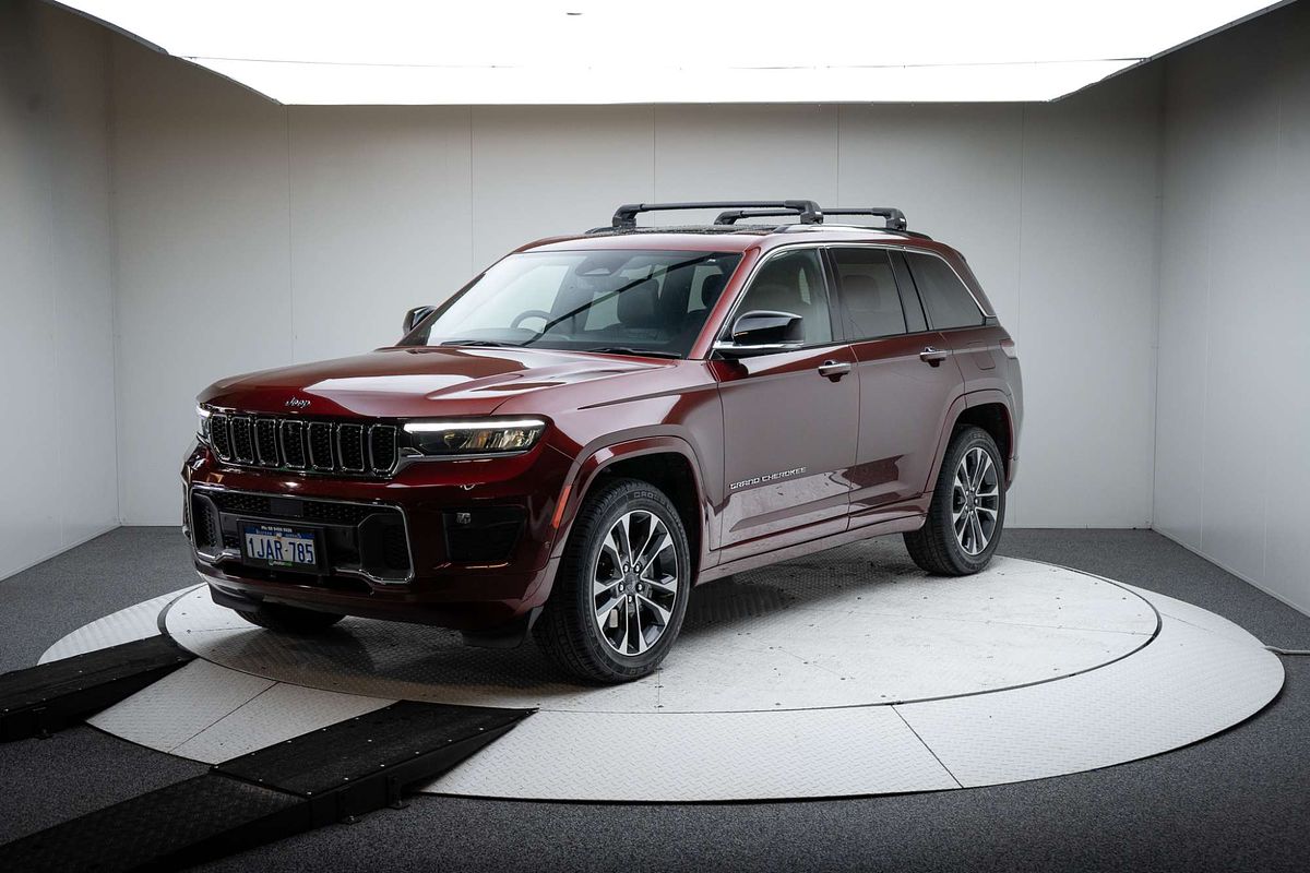 2023 Jeep Grand Cherokee Overland WL