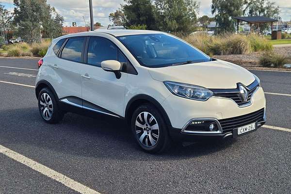 2014 Renault Captur Expression J87
