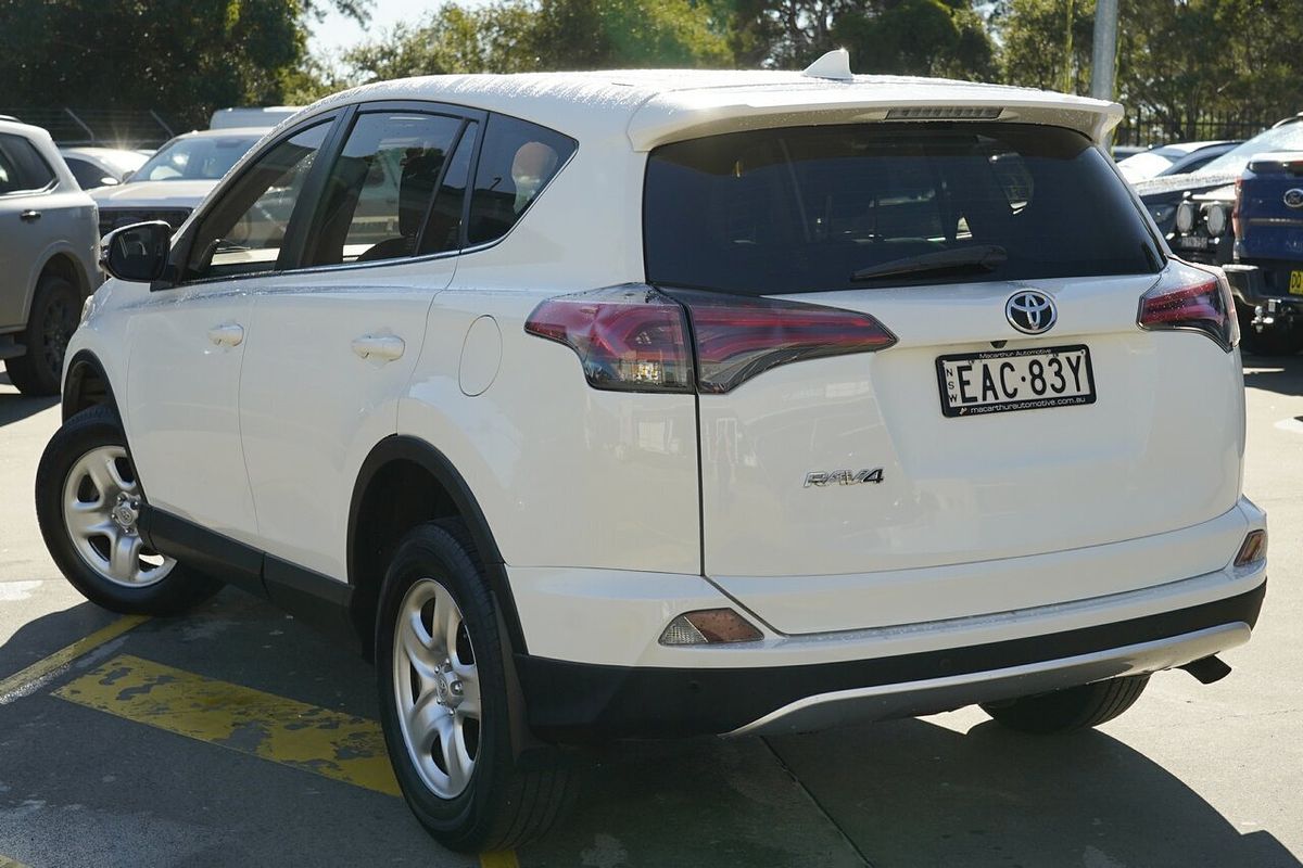 2018 Toyota RAV4 GX ZSA42R