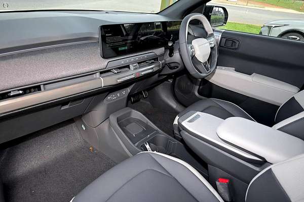 2026 Kia EV3 GT-Line Long Range SV thumb-5