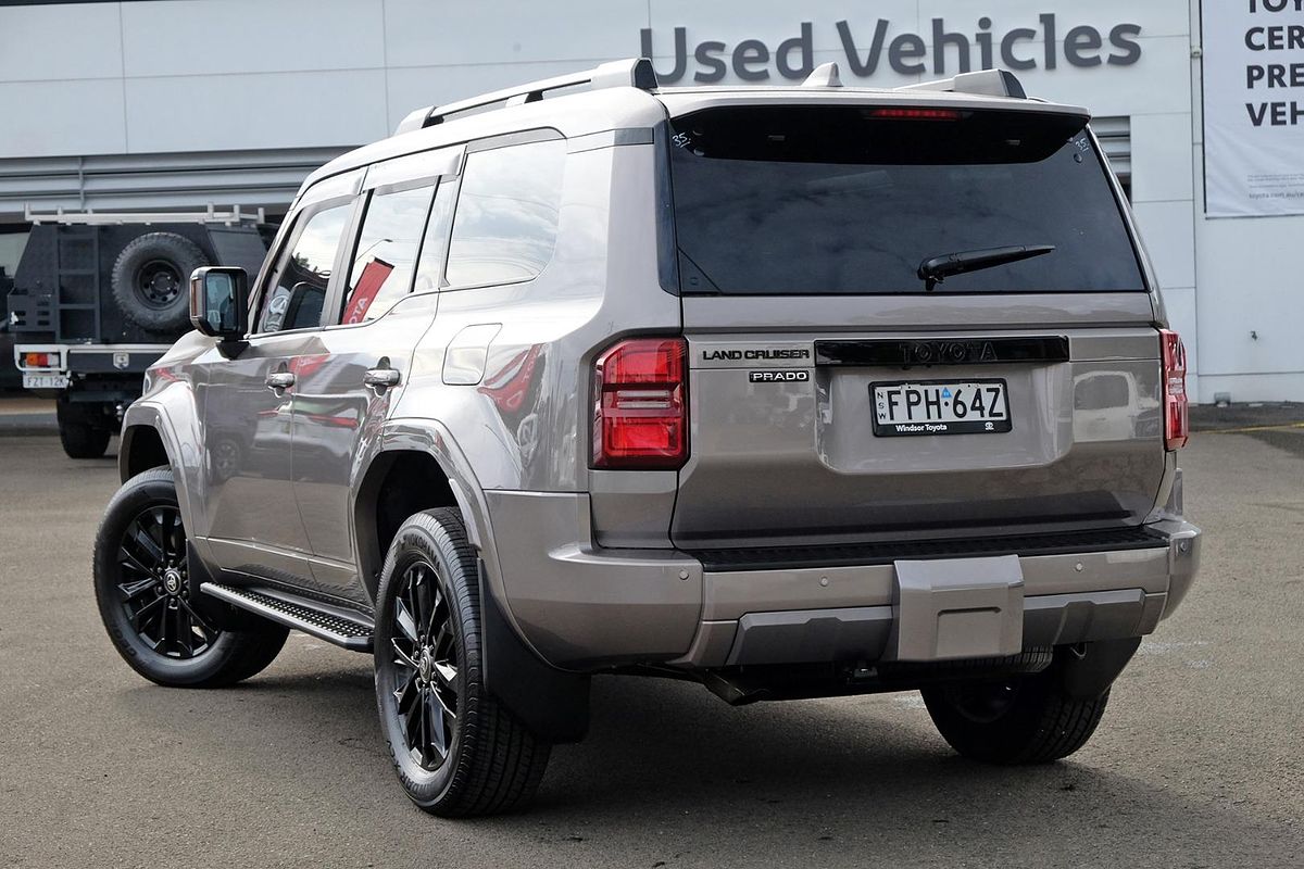 2025 Toyota Landcruiser Prado VX GDJ251R
