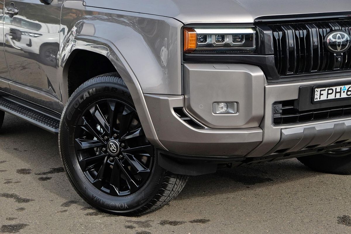 2025 Toyota Landcruiser Prado VX GDJ251R
