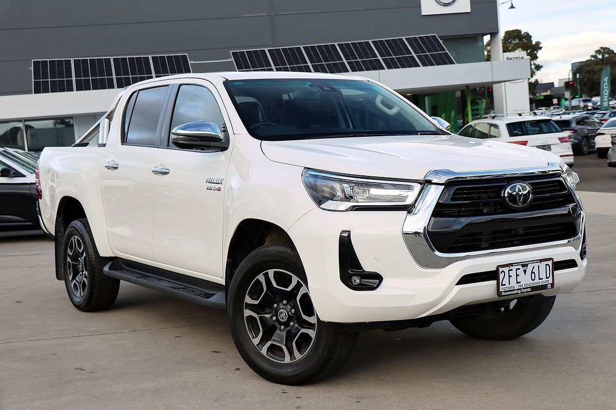 2023 Toyota Hilux SR5 GUN126R 4X4