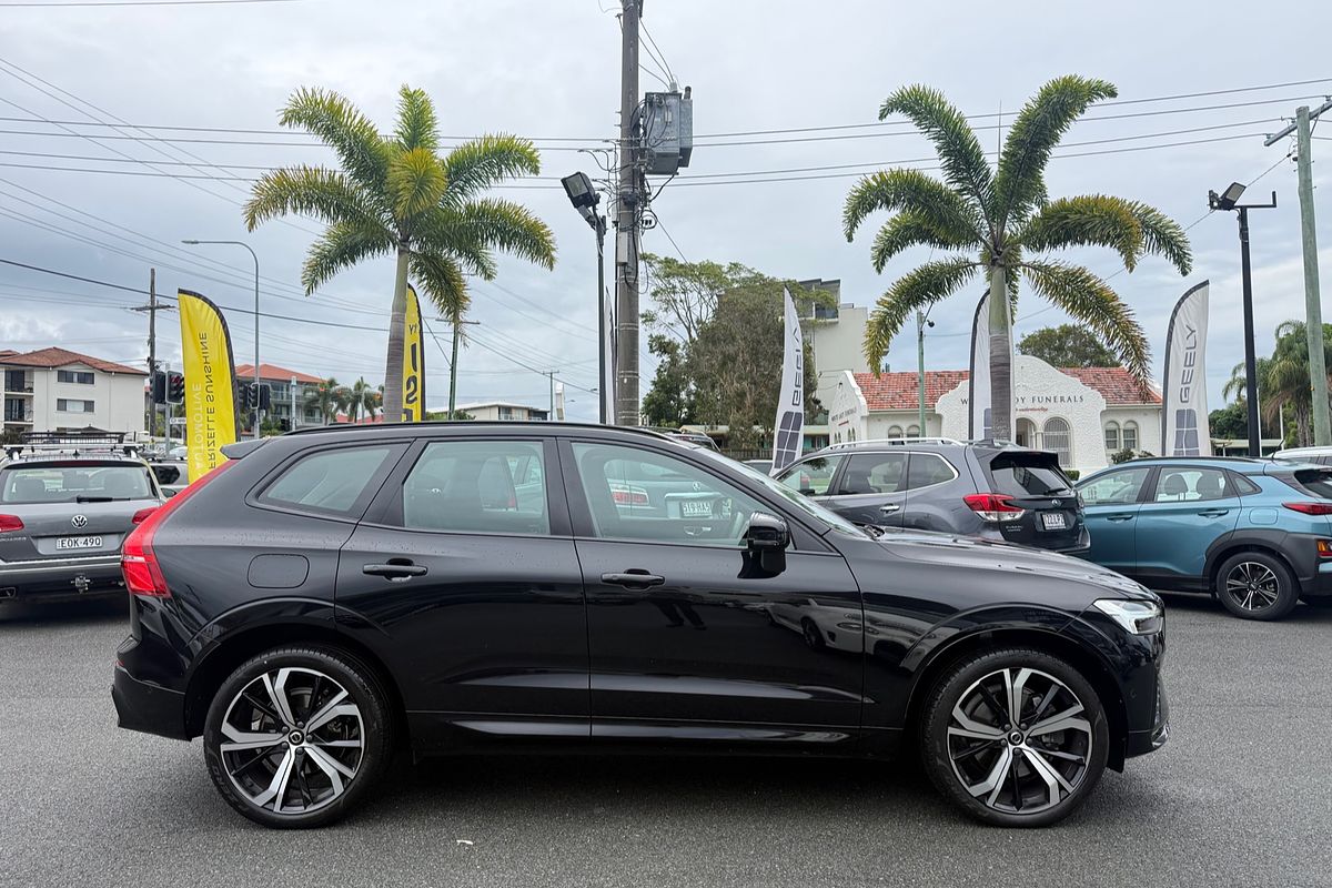 2023 Volvo XC60 Ultimate B6 Dark