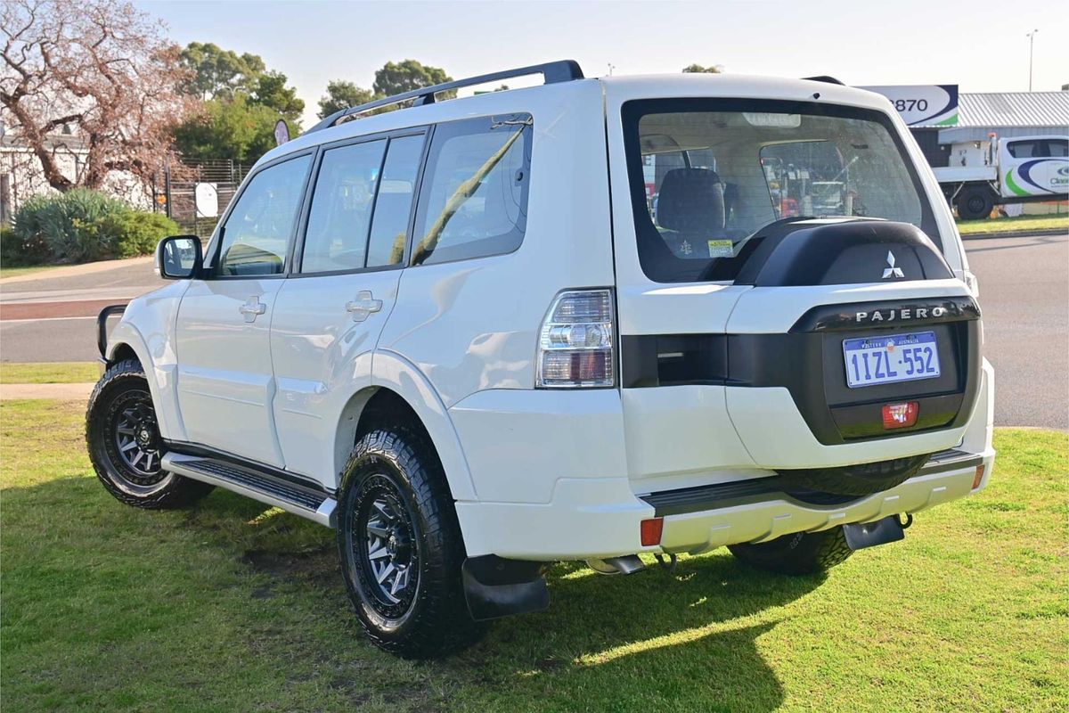 2019 Mitsubishi Pajero GLX NX