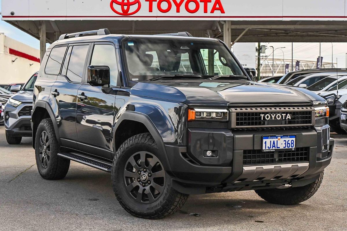 2025 Toyota Landcruiser Prado Altitude GDJ251R