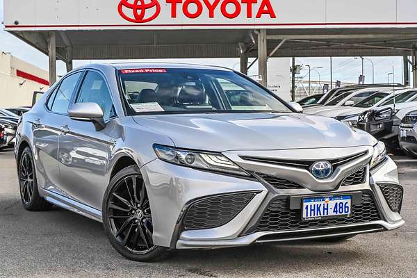 2021 Toyota Camry SX AXVH70R