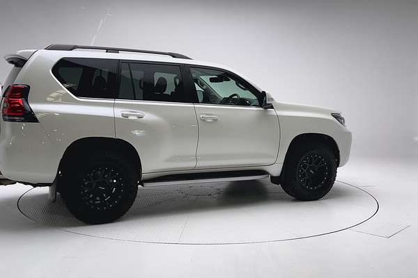2022 Toyota Landcruiser Prado VX GDJ150R thumb-2