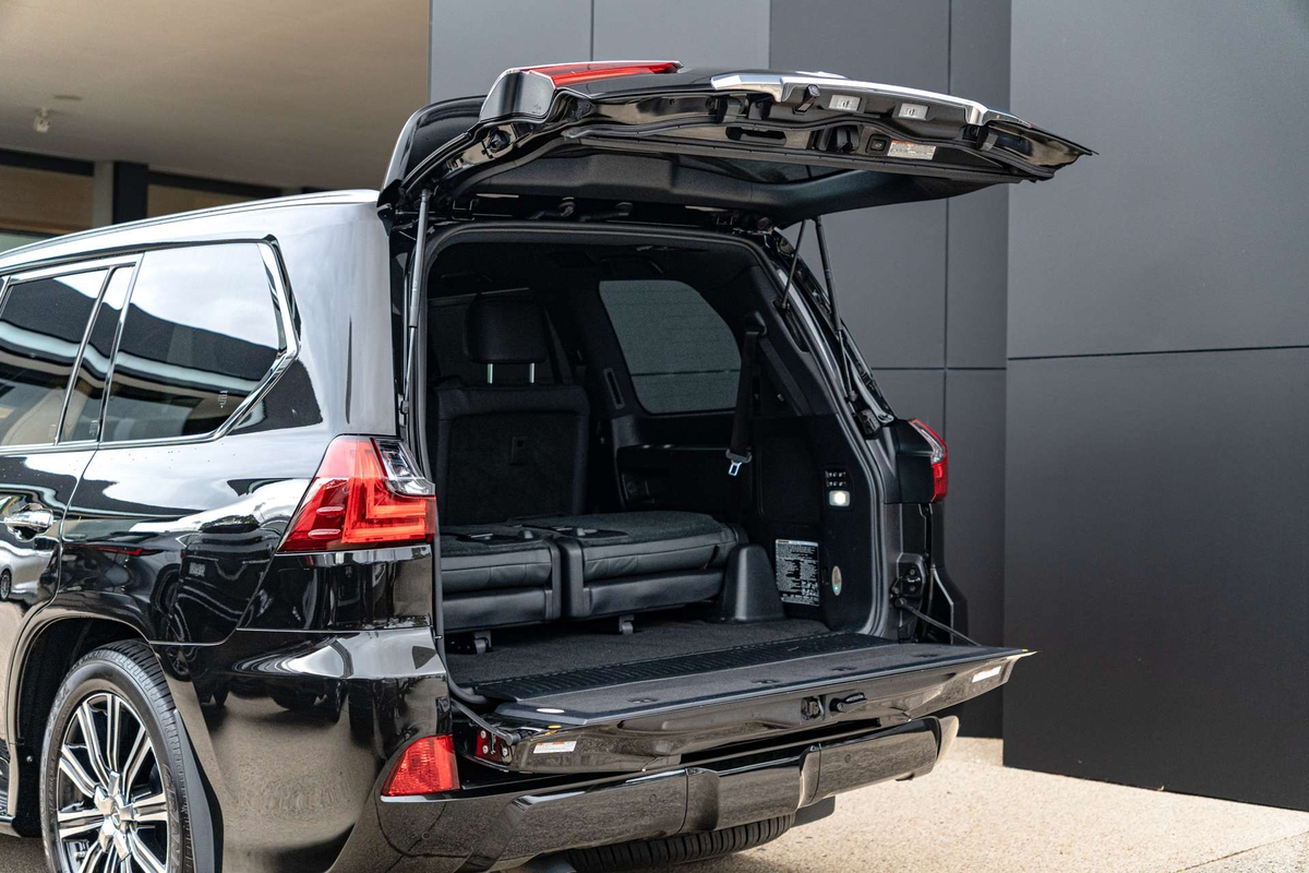 2020 Lexus LX LX570 URJ201R