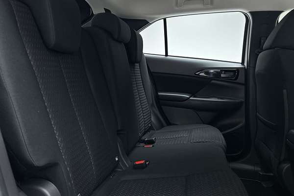 2023 Mitsubishi Eclipse Cross ES YB thumb-11