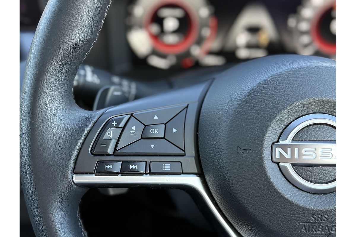 2024 Nissan JUKE ST-L F16