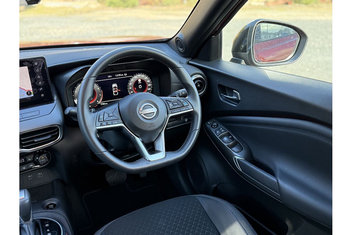 2024 Nissan JUKE ST-L F16