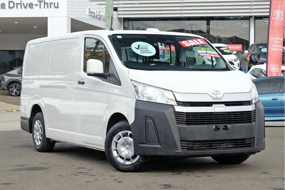 2022 Toyota Hiace GDH300R LWB