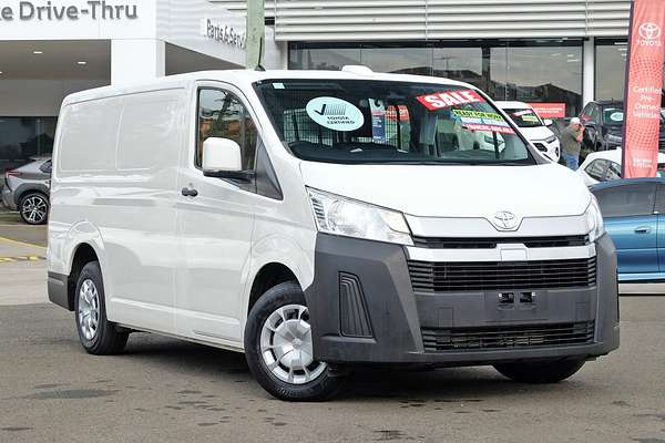 2022 Toyota Hiace GDH300R LWB