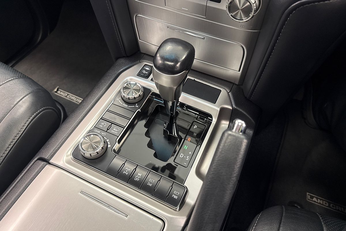 2017 Toyota Landcruiser VX VDJ200R