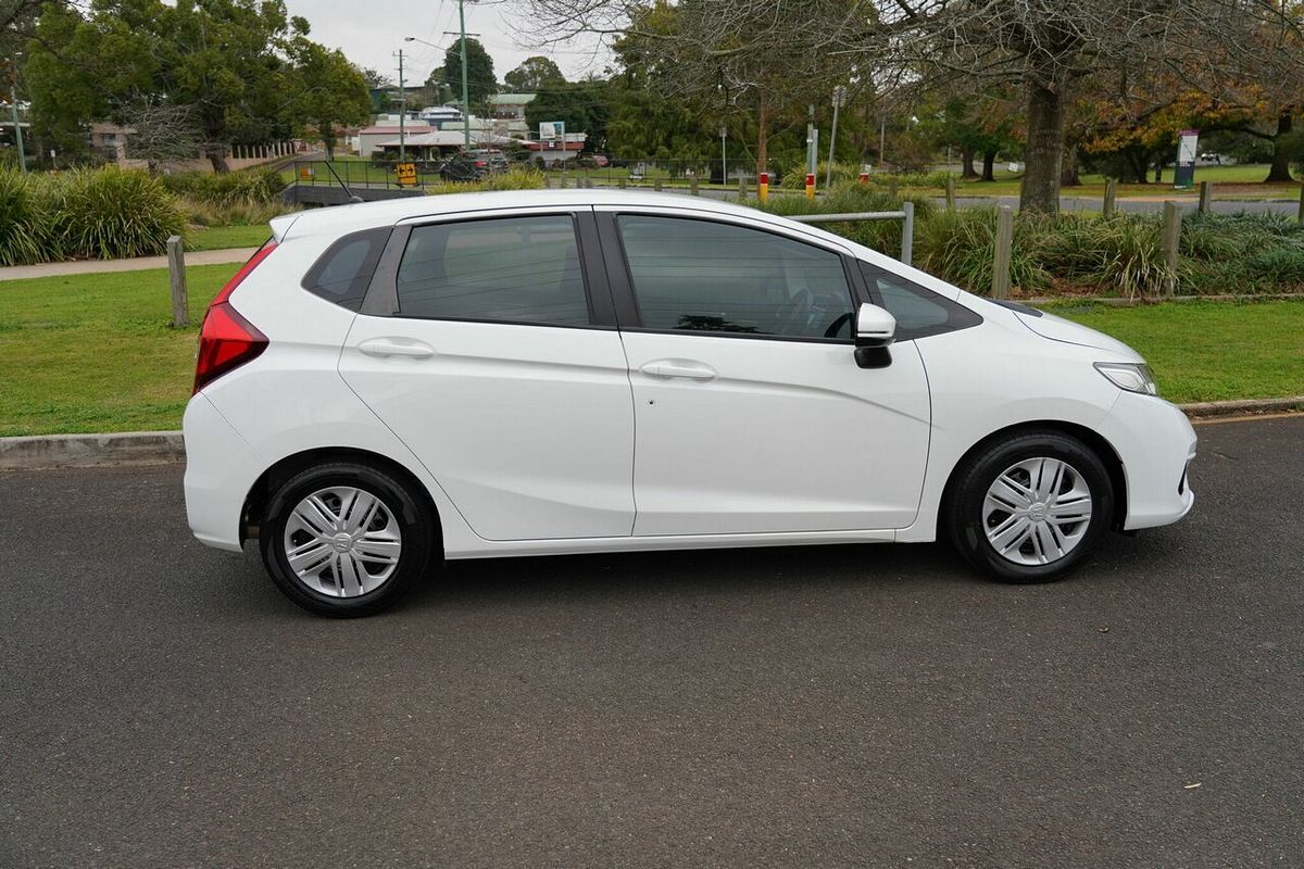 2018 Honda Jazz VTi GF
