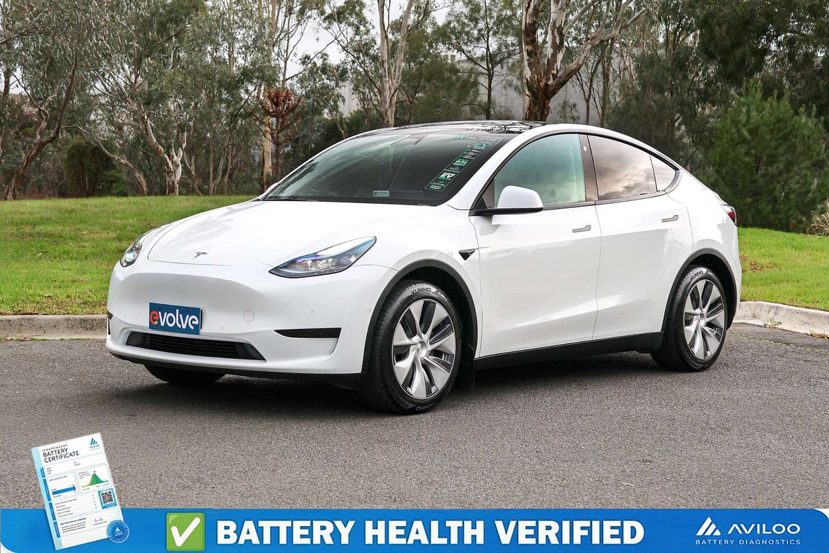 2022 Tesla Model Y Rear-Wheel Drive