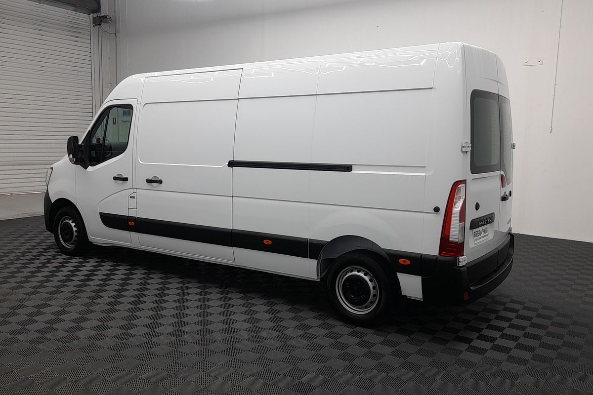 2022 Renault Master Pro 110kW X62 Phase 2 LWB Mid Roof