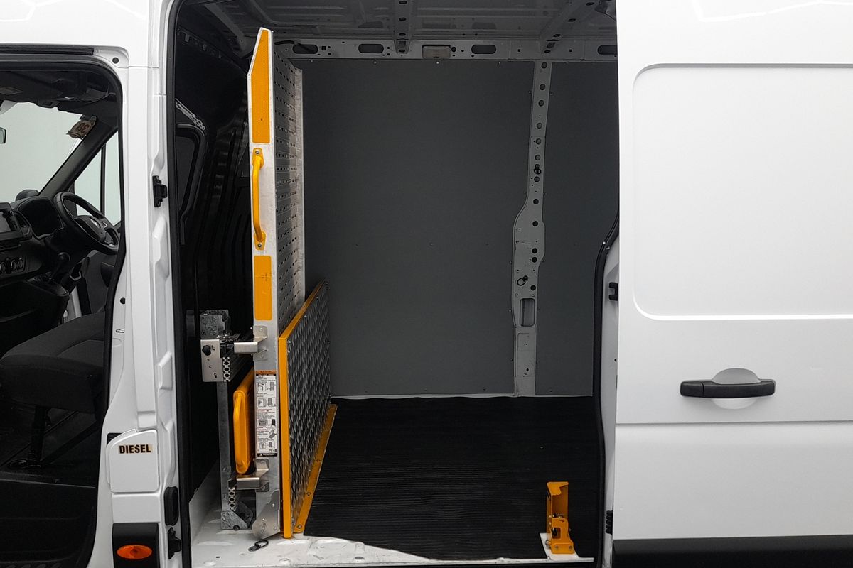 2022 Renault Master Pro 110kW X62 Phase 2 LWB Mid Roof