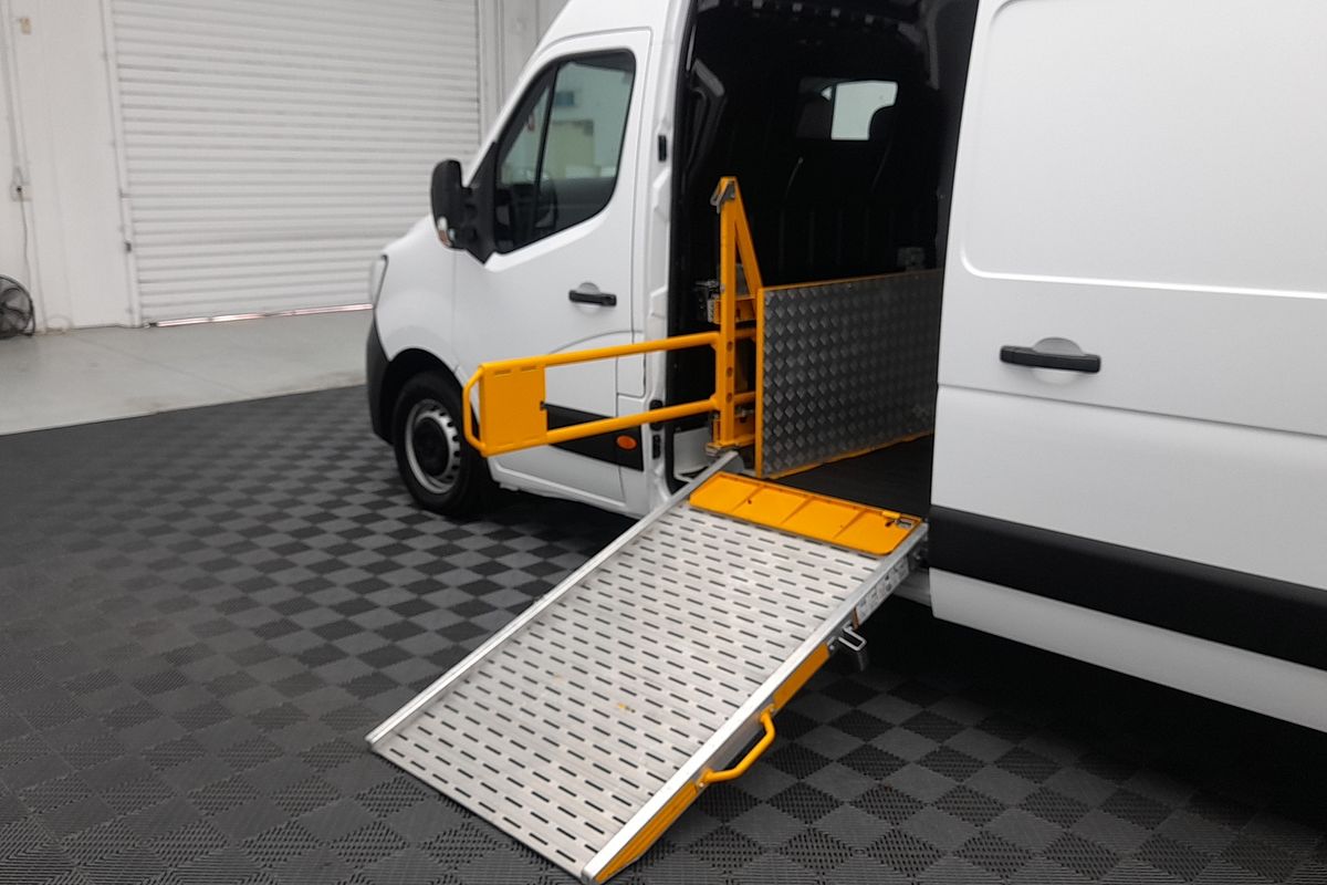 2022 Renault Master Pro 110kW X62 Phase 2 LWB Mid Roof