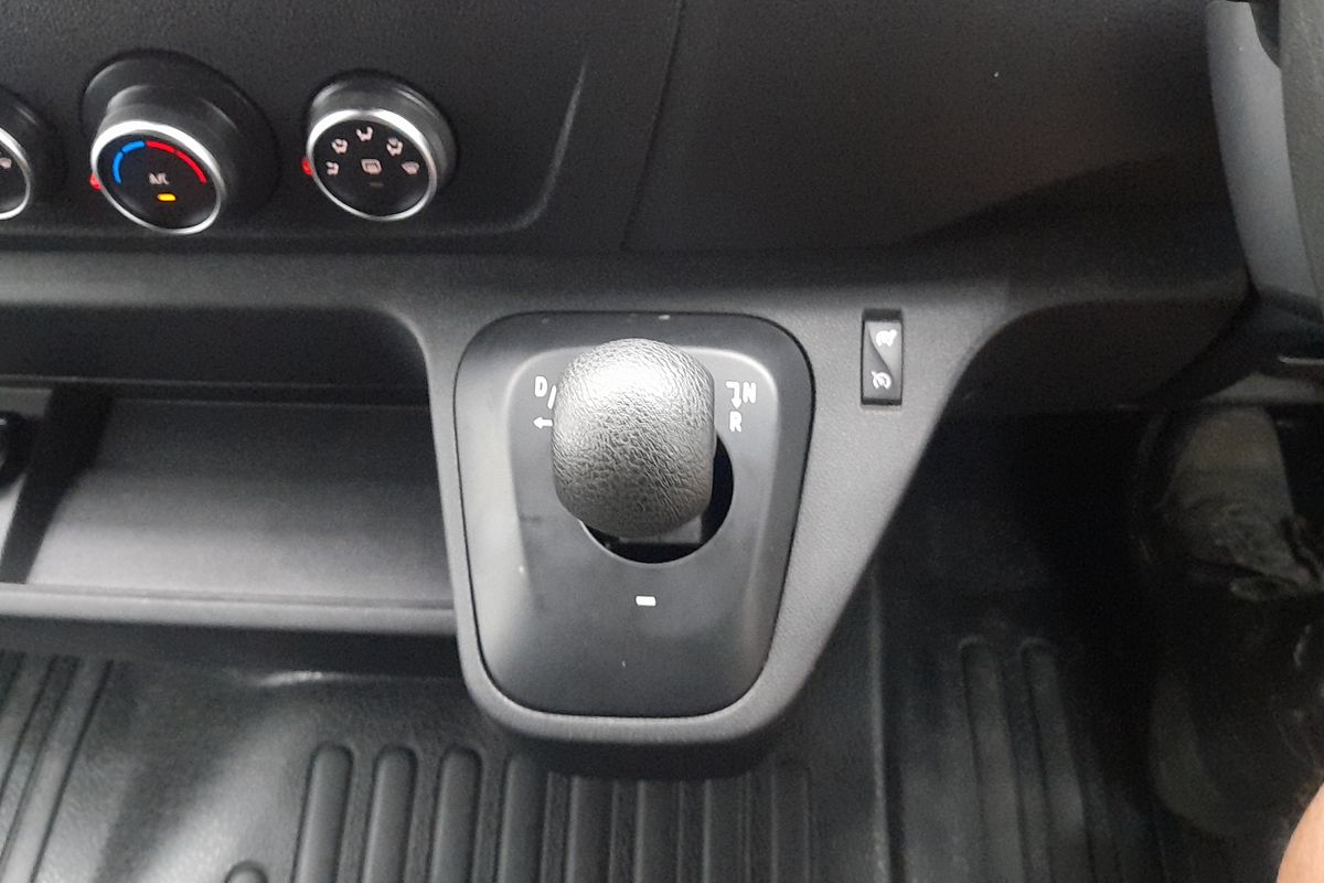 2022 Renault Master Pro 110kW X62 Phase 2 LWB Mid Roof