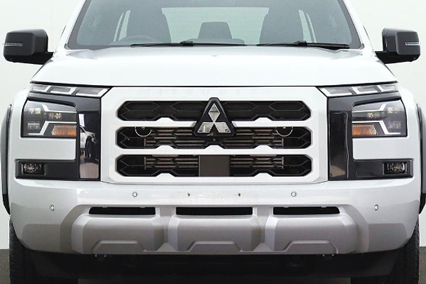 2026 Mitsubishi Triton GSR MV 4X4