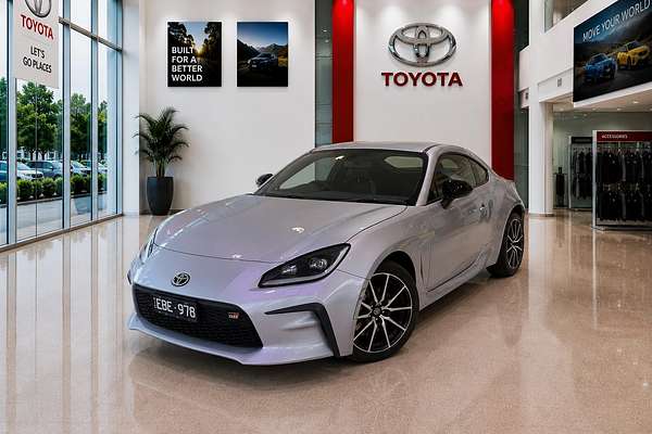 2025 Toyota GR86 GT ZN8