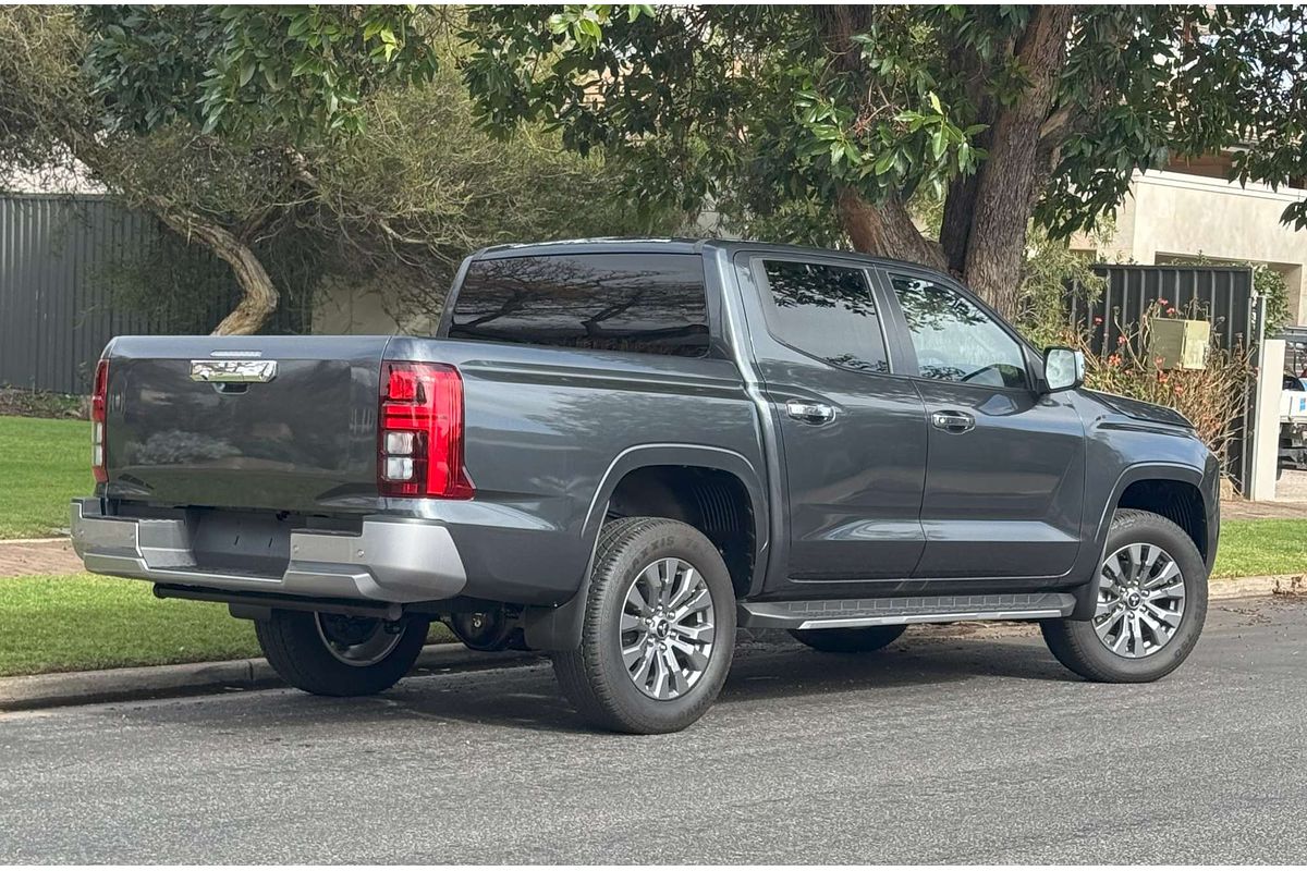 2025 Mitsubishi Triton GLS MV 4X4
