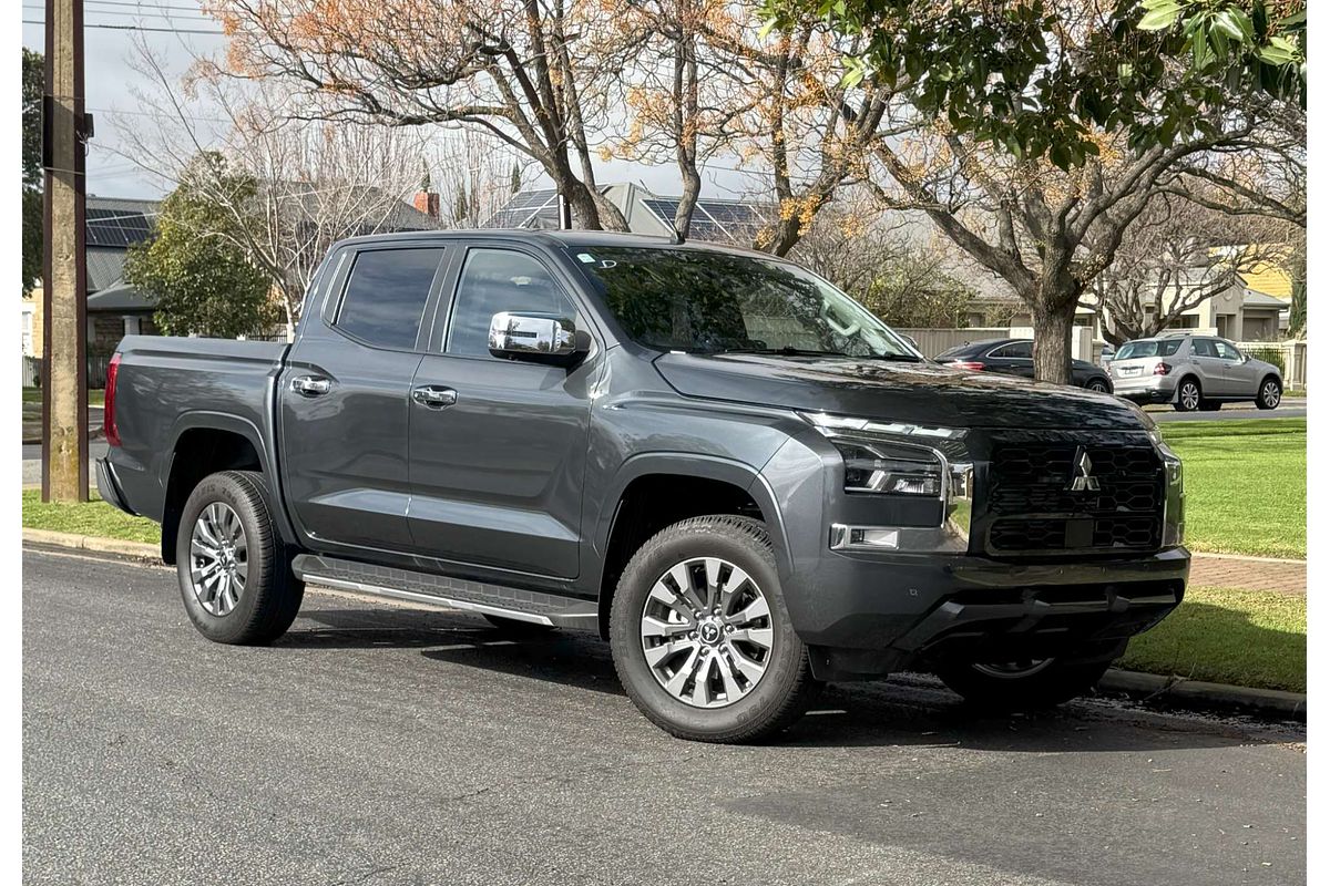 2025 Mitsubishi Triton GLS MV 4X4