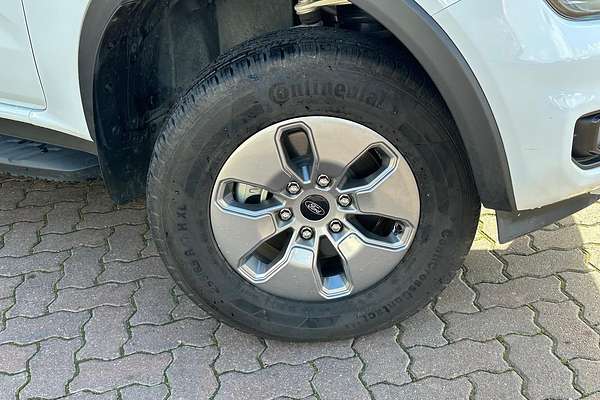2025 Ford Ranger PHEV XLT 4X4 2.3L thumb-2