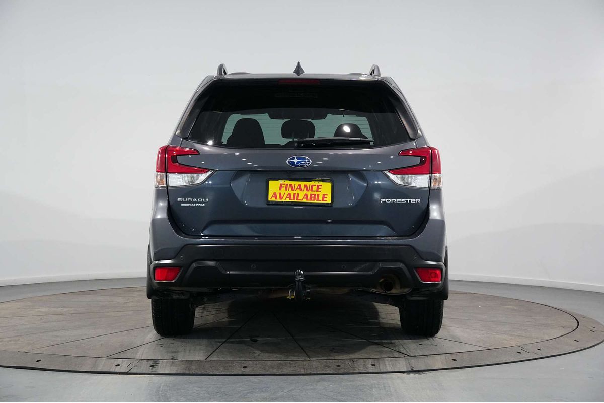 2022 Subaru Forester 2.5i-L S5