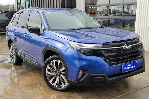 2025 Subaru Forester Hybrid Touring S6