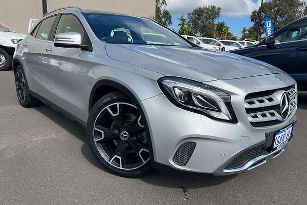 2017 Mercedes-Benz GLA-Class GLA250 X156