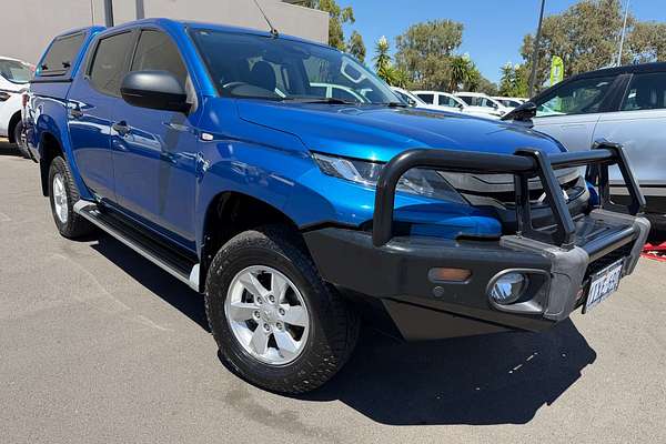 2021 Mitsubishi Triton GLX+ MR 4X4