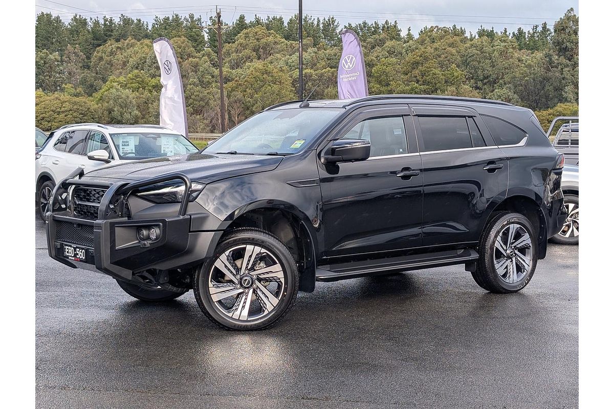 2026 Isuzu MU-X LS-T