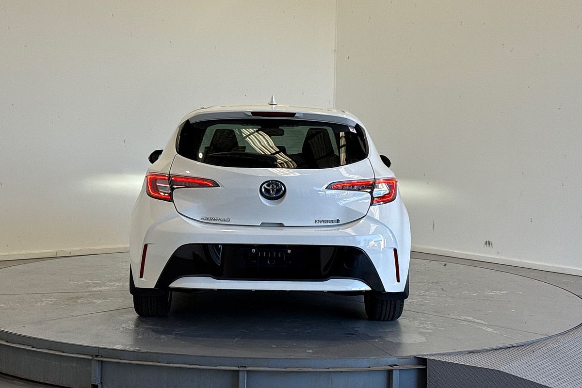 2022 Toyota Corolla Ascent Sport Hybrid ZWE211R