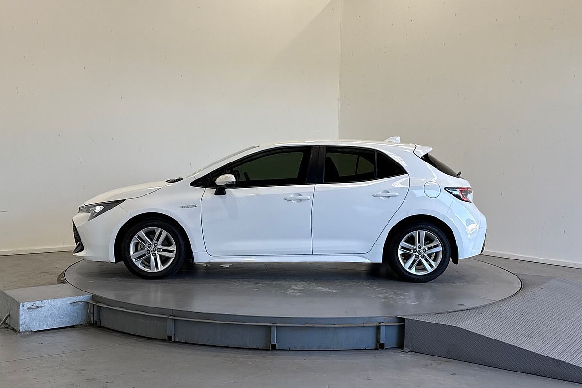 2022 Toyota Corolla Ascent Sport Hybrid ZWE211R