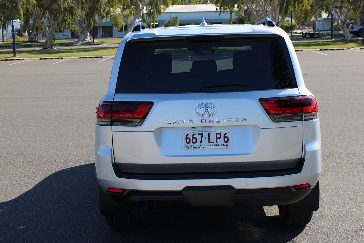 2024 Toyota Landcruiser VX FJA300R