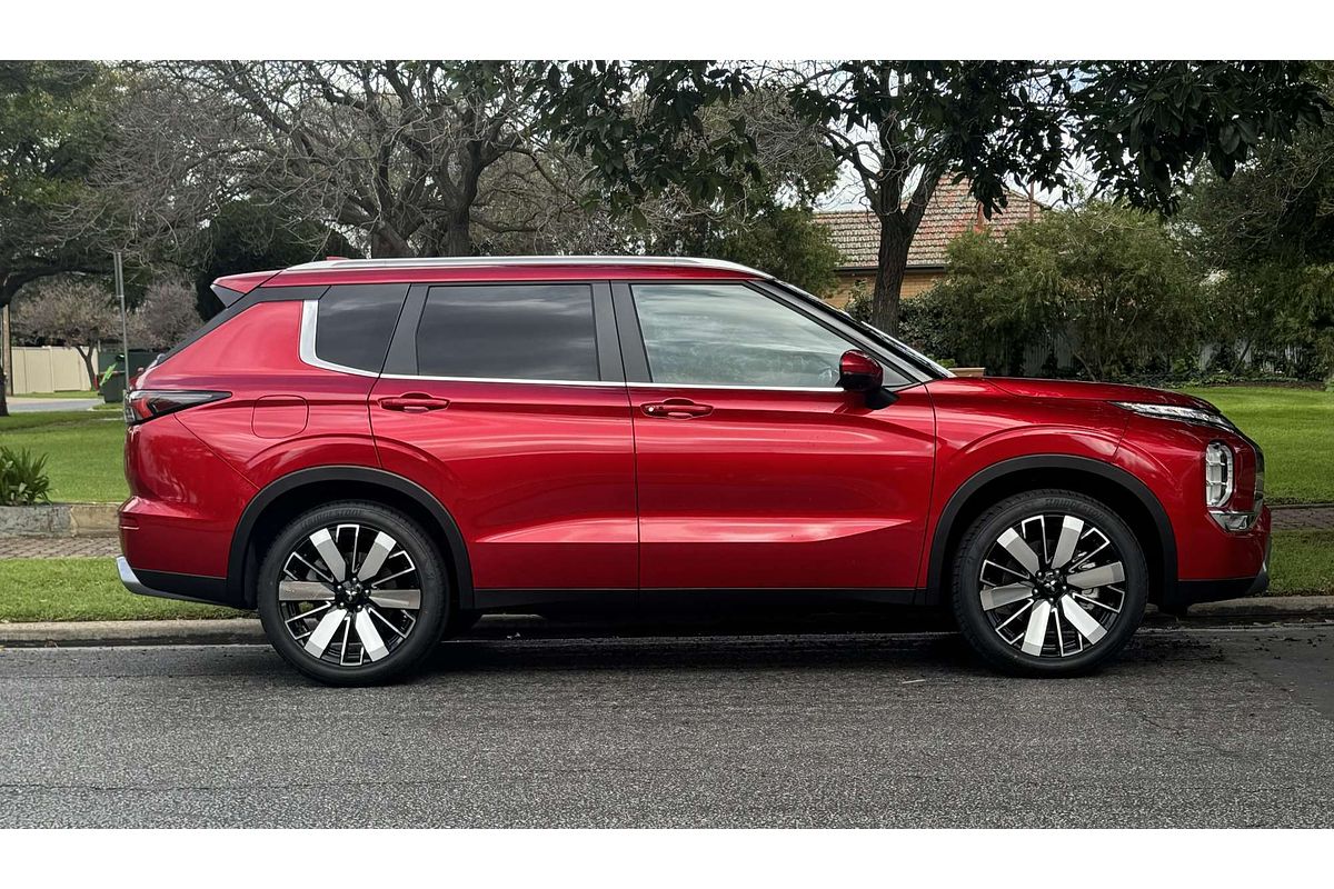 2025 Mitsubishi Outlander Aspire ZM