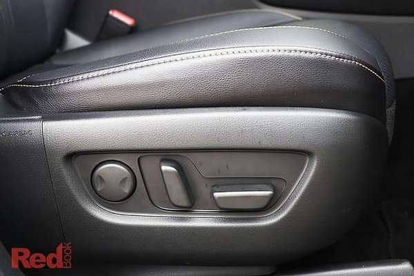 2026 Mazda CX-60 G25 Touring KH Series thumb-11