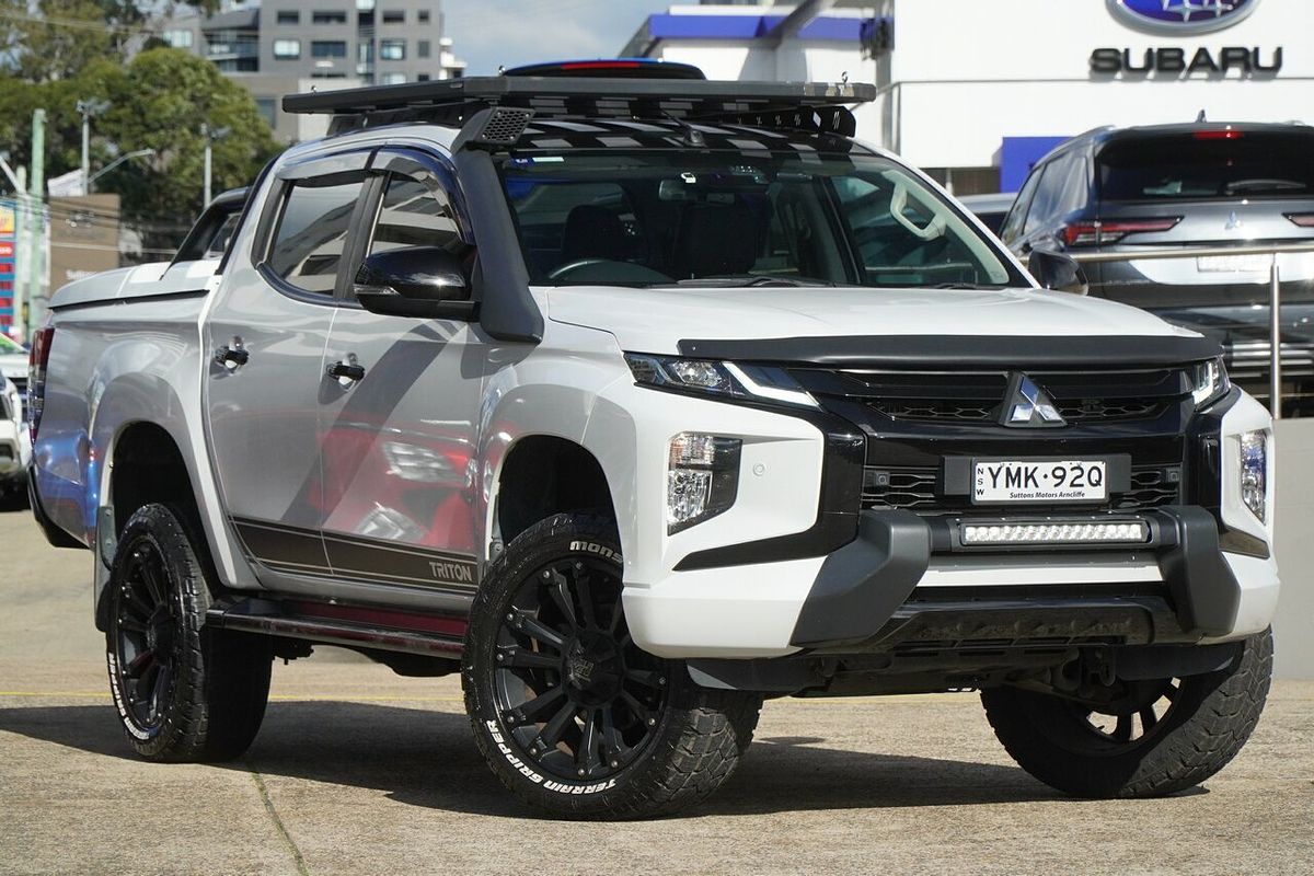 2022 Mitsubishi Triton GSR MR 4X4