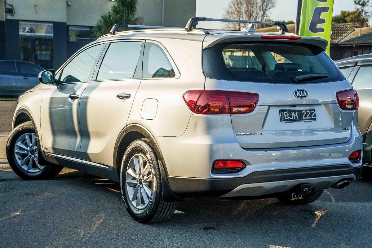 2019 Kia Sorento Si UM