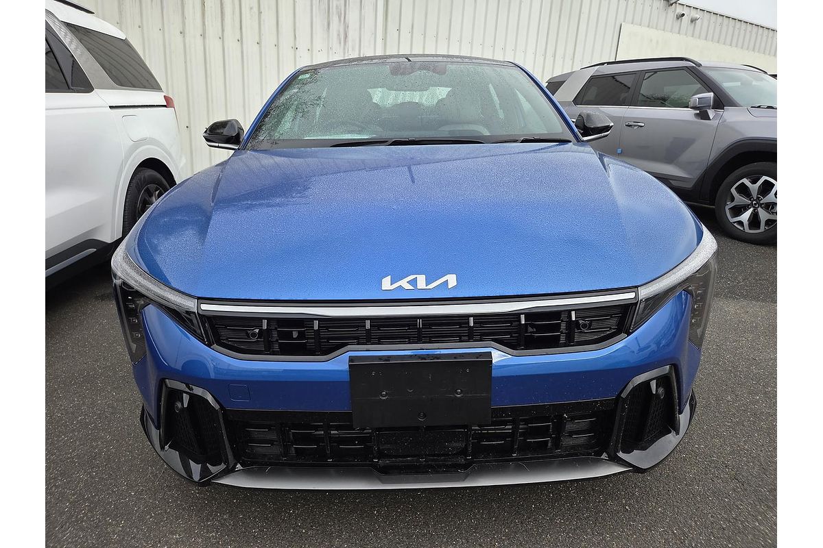 2024 Kia K4 GT-Line CL4m