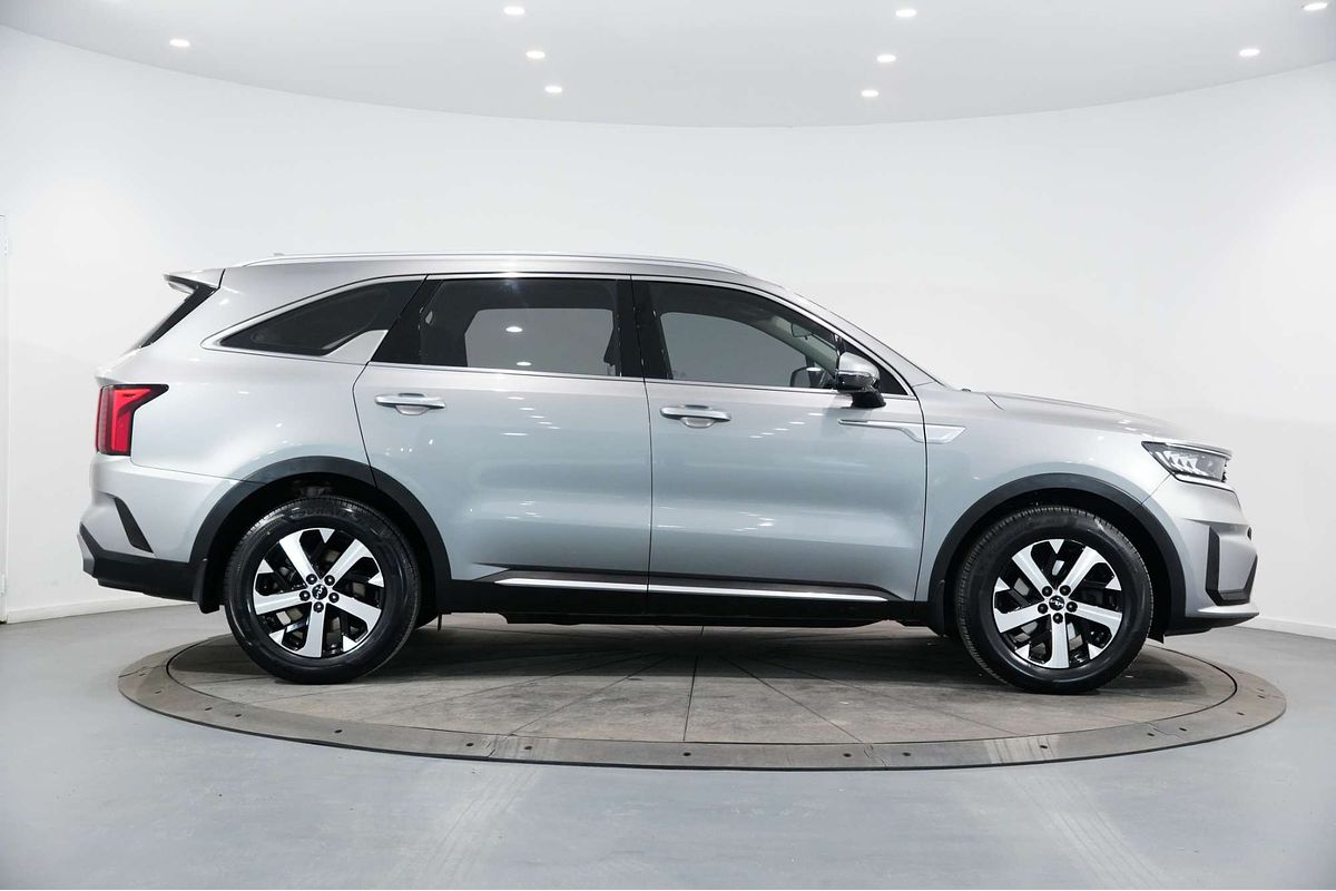 2022 Kia Sorento Sport MQ4