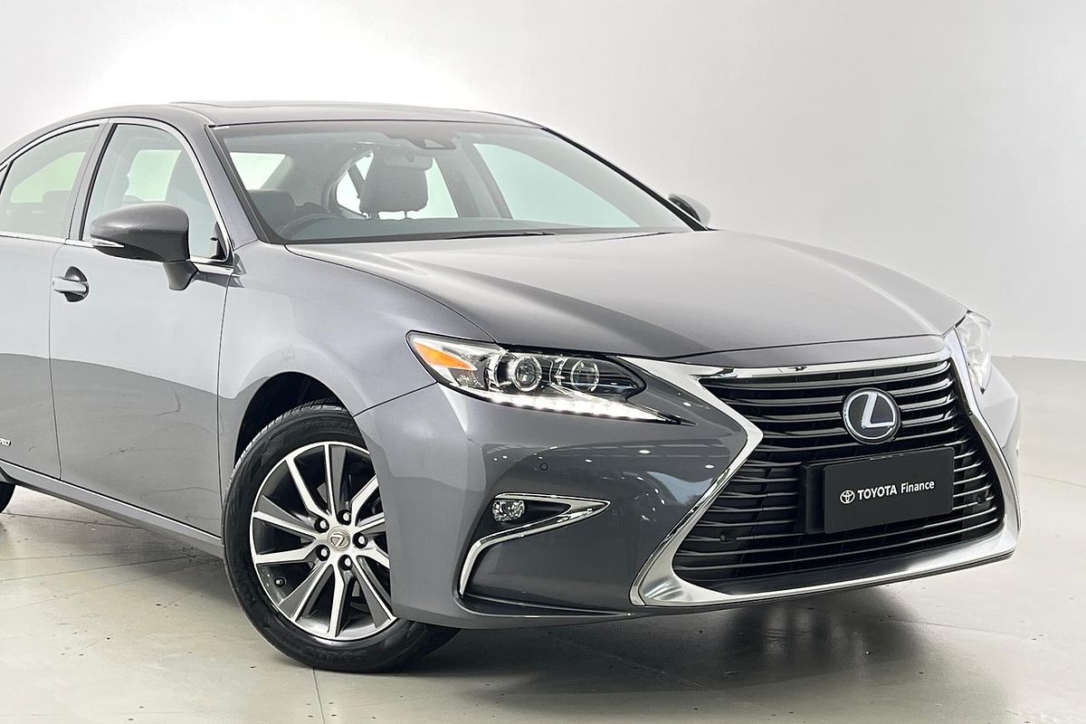 2015 Lexus ES ES300h Sports Luxury AVV60R