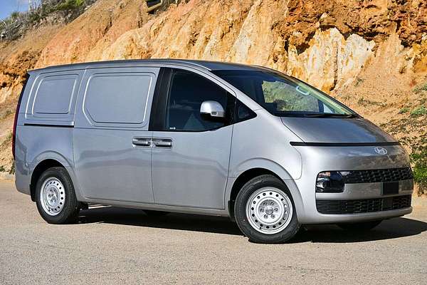 2026 Hyundai STARIA LOAD US4.V4