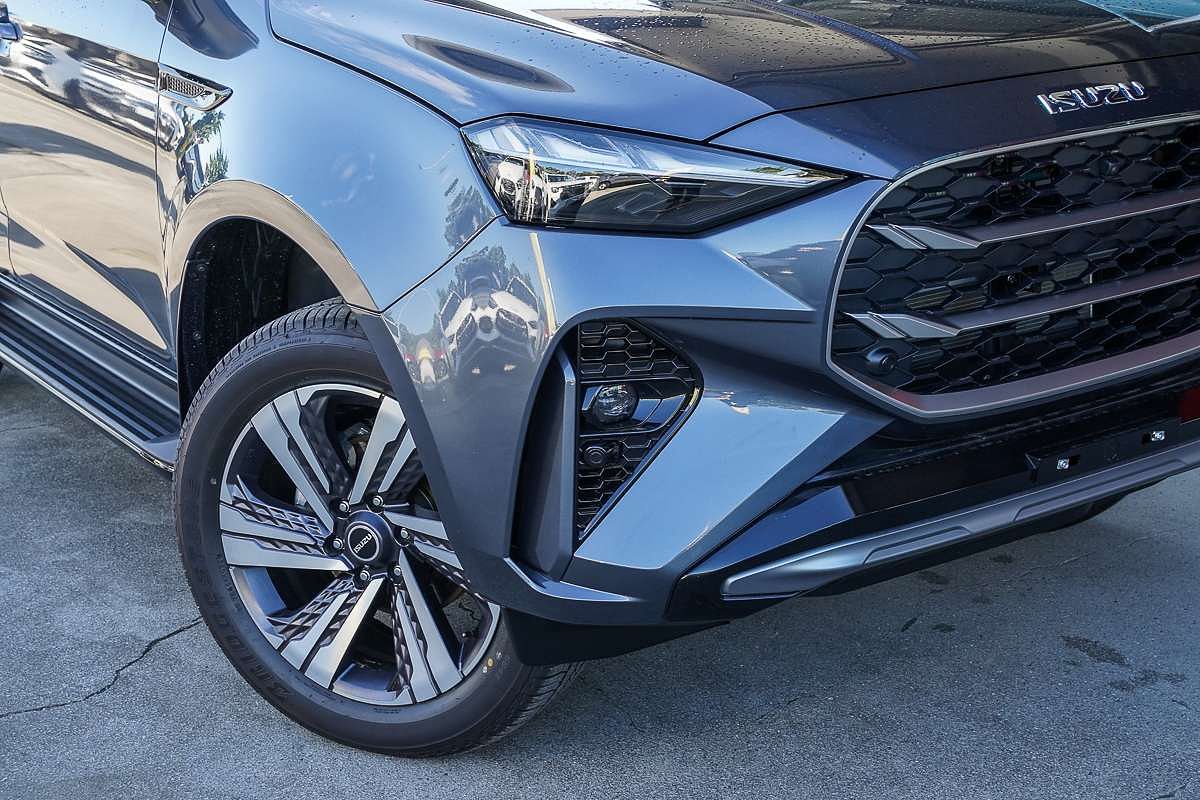 2026 Isuzu MU-X LS-T