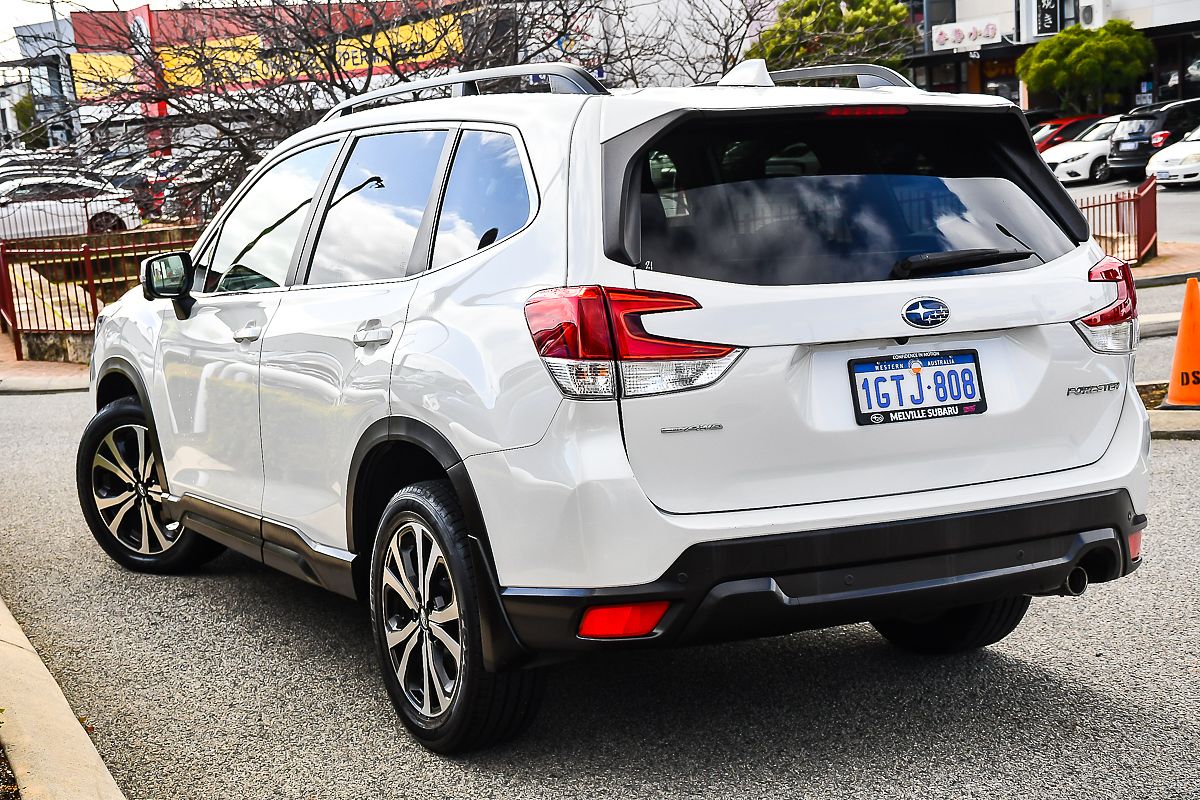 2019 Subaru Forester 2.5i Premium S5