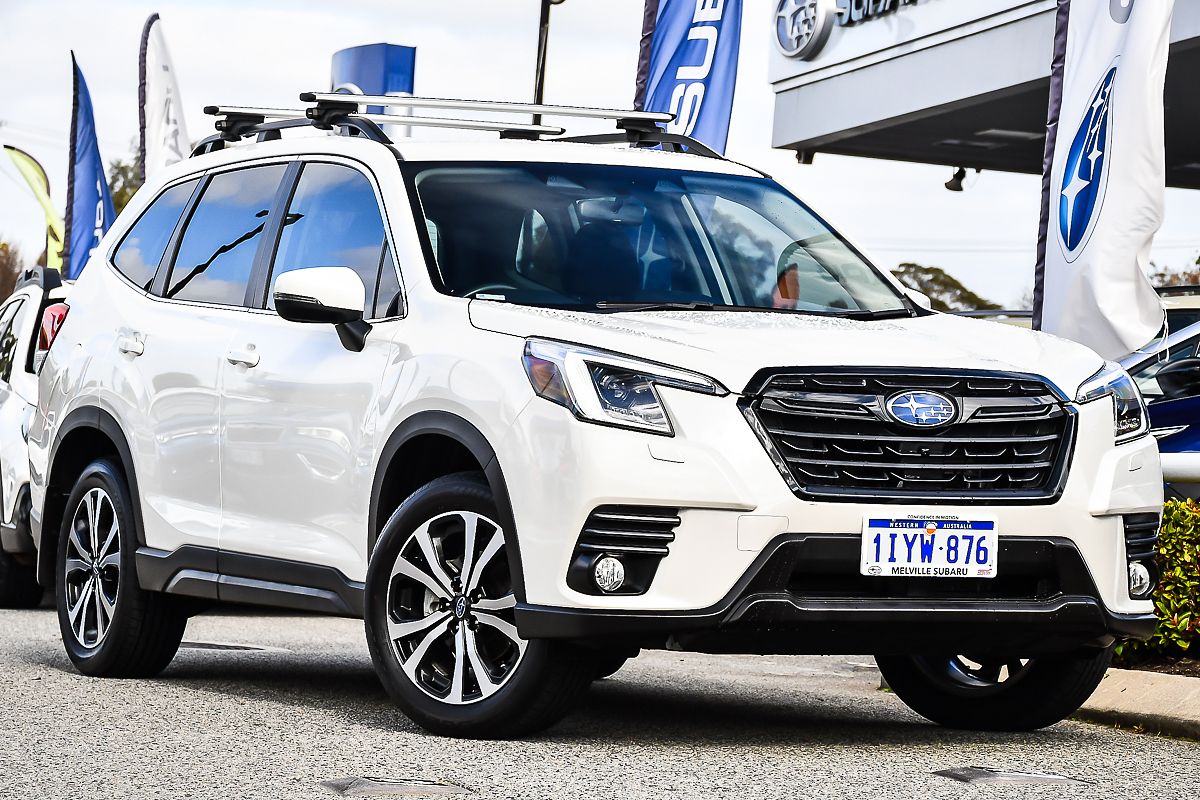 2023 Subaru Forester 2.5i Premium S5